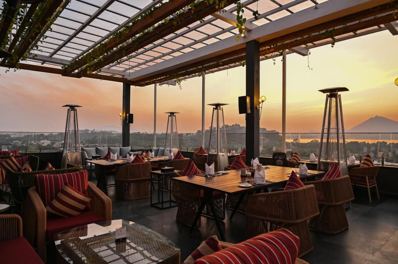 Parallel Hotel Udaipur, A Member Of Radisson Individuals Экстерьер фото
