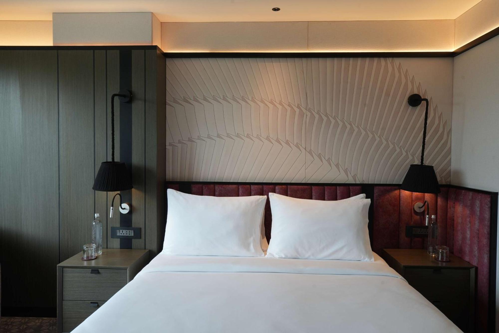 Parallel Hotel Udaipur, A Member Of Radisson Individuals Экстерьер фото